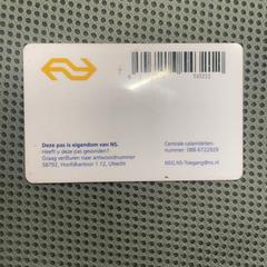 Ns legitimatiebewijs, a été signalé par IKEA Eindhoven utilisant iLost