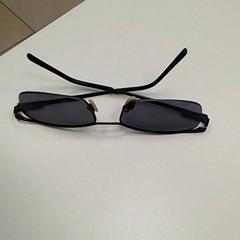 Lentes, segundo informou ilévia usando iLost