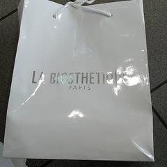 Väska - Papieren tas, rapporterat av Regio Oost-Vlaanderen med iLost