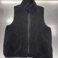ベスト 黒 がiLostで IKEA前橋 によって報告されました