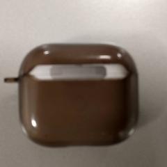 Elektronica - oortjescase, zoals gemeld door Centraal magazijn met iLost