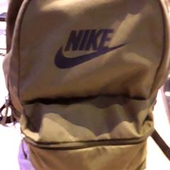 Ruksak, ako bolo nahlásené EBS Tramplein pomocou iLost