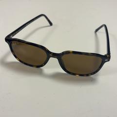 Gafas de sol Donker, ha sido reportado por Koninklijk Theater Carré con iLost