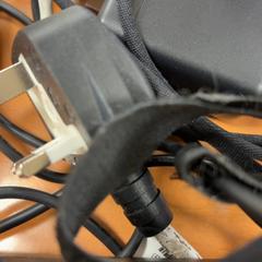 Chargers, zgłoszono przez ibis Schiphol Amsterdam Airport przy użyciu iLost