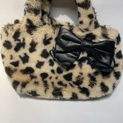 Taška, jak nahlášeno IKEA横浜 pomocí iLost