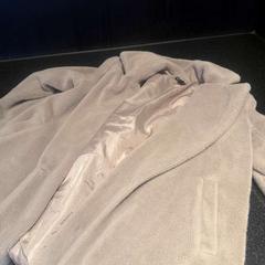 Jacket Teddy, as reported by Hotel Van der Valk Harderwijk op de Veluwe using iLost