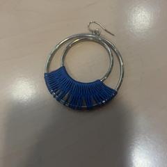 Örhänge Goudkleurig, rapporterat av Jaarbeurs med iLost