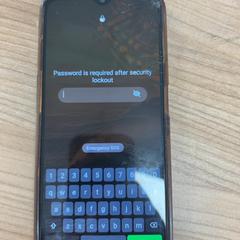 Smartphone Zwart Oppo, rapporterat av Connexxion Amstelland-Meerlanden Schiphol Noord med iLost