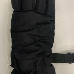 Eskularrua black, thinsulate, gisa salatu by TU/e - Receptie MetaForum iLost erabiliz