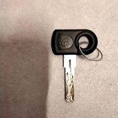 自転車の鍵 がiLostで Gemeente Puurs-Sint-Amands によって報告されました