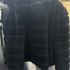 Chaqueta met capuchon, segundo informou Gebo Tours usando iLost