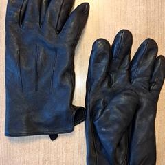 장갑 handschoenwn, iLost를 사용하여 Qbuzz DMG에 보고됨