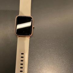 Rellotge intel·ligent White pink, segons ha informat MEININGER Hotel Leipzig Hauptbahnhof mitjançant iLost