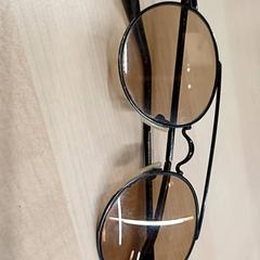 Mobiliário, como reportado por IKEA Toulon utilizando o iLost