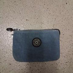 Bolsa kipling, ha sido reportado por Zwarte Cross con iLost