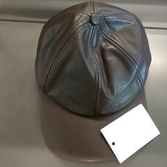 Kleding Pet, como reportado por Centraal magazijn utilizando o iLost