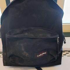 Mochila Zwart, ha sido reportado por Arriva Limburg Zuid con iLost