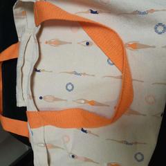 Bolsa blanc et orange, ha sido reportado por TCL con iLost