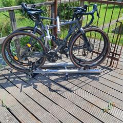 2 fietsen op drager. 2 bikes on bicycle carrier, come riportato a iLost