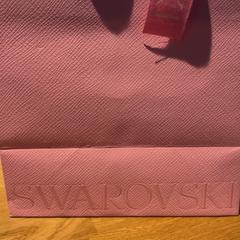 Purchase swarovski, zoals gemeld door Designer Outlet Roermond met iLost