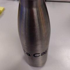 飲用ボトル Zilver がiLostで Vrije Universiteit Amsterdam によって報告されました