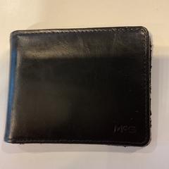 İLost kullanarak Gemeente Amsterdam - Bureau Gevonden Voorwerpen tarafından bildirildiği gibi Cüzdanlar Lieveld.