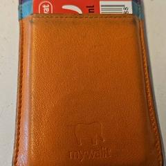 財布 True がiLostで HTM によって報告されました
