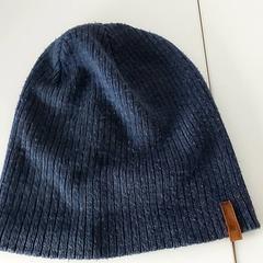 Gorro Donkerblauw, ha sido reportado por Centraal magazijn con iLost