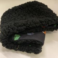 マフラー, a été signalé par IKEA鶴浜 utilisant iLost