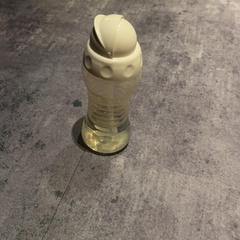 Babyflesje, zoals gemeld door Van der Valk Hotel Haarlem met iLost