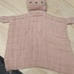 ブランケット がiLostで IKEA Montpellier によって報告されました