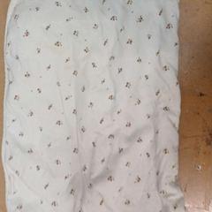 Plaid plqi がiLostで IKEA Reims Thillois によって報告されました