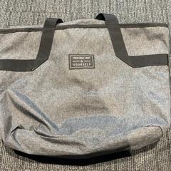 İLost kullanarak Inntel Hotels Amsterdam Landmark tarafından bildirildiği gibi Çanta