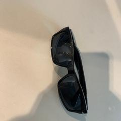 Sonnenbrille black brandless, gemeldet von TU/e - Receptie Neuron über iLost