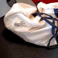 Torba, zgłoszono przez U-OV Amersfoort przy użyciu iLost