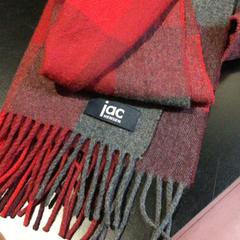 Xala Rood grijs, gisa salatu by TivoliVredenburg iLost erabiliz