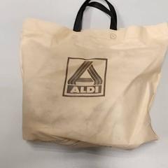 Taška, ako bolo nahlásené Regio West-Vlaanderen pomocou iLost