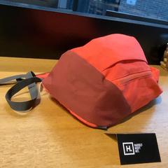 Rugzak Rood/roze, gemeldet von Stad Hasselt über iLost