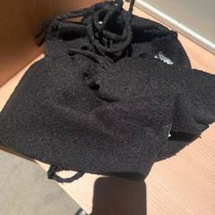 İLost kullanarak Van der Valk Hotel Deventer tarafından bildirildiği gibi Şal zwart