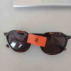 Sonnenbrille Bruin gevlekt zonnebril, gemeldet von Werchter Boutique über iLost