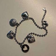 Armbånd, som rapportert av Ziekenhuis Oost-Limburg ved bruk av iLost