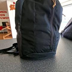 バックパック がiLostで Connexxion Amstelveen によって報告されました