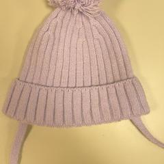 Chapeau & Bonnet Lavender, a été signalé par Pathé Schiedam utilisant iLost