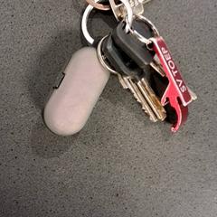 Kulcsok, amint azt Breng Nijmegen az iLost segítségével jelentette.