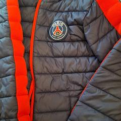 Veste, a été signalé par IKEA Avignon utilisant iLost