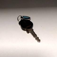 Kľúč 2 sleutels en karmunt ah, ako bolo nahlásené Arriva Infoshop Enschede pomocou iLost