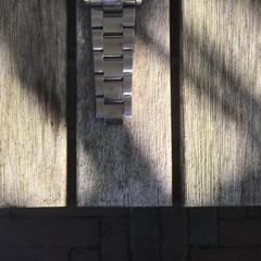 horloge، كما تم الإبلاغ عنه عبر iLost