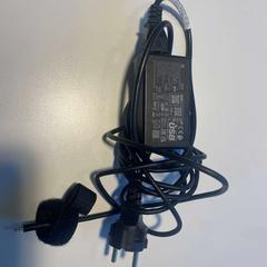Adaptador HP, segons ha informat Cursus en vergadercentrum Domstad mitjançant iLost