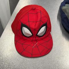 Czapka Spider-Man, zgłoszono przez IKEA Eindhoven przy użyciu iLost