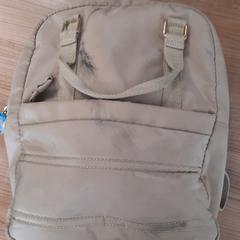 Damestas, segundo informou Connexxion Haarlem AML usando iLost